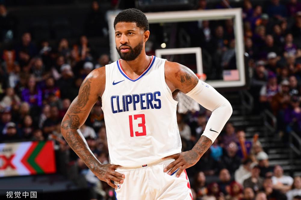 捧起英超冠 捧起英超冠